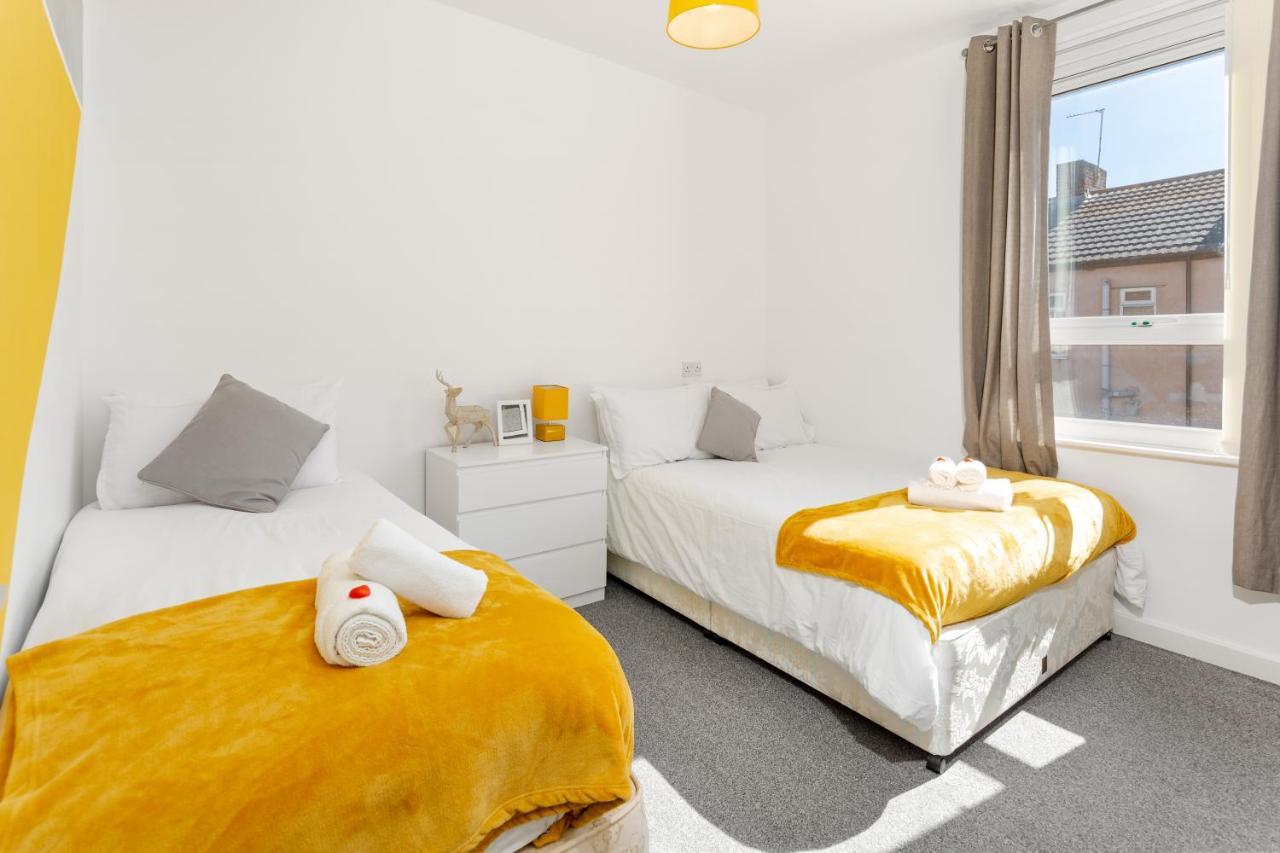 Cosy Anfield Guesthouse - Free Parking Liverpool Exterior foto